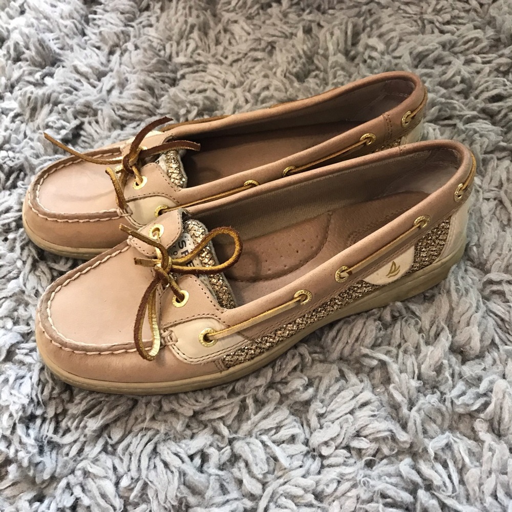 gently worn sperrys
